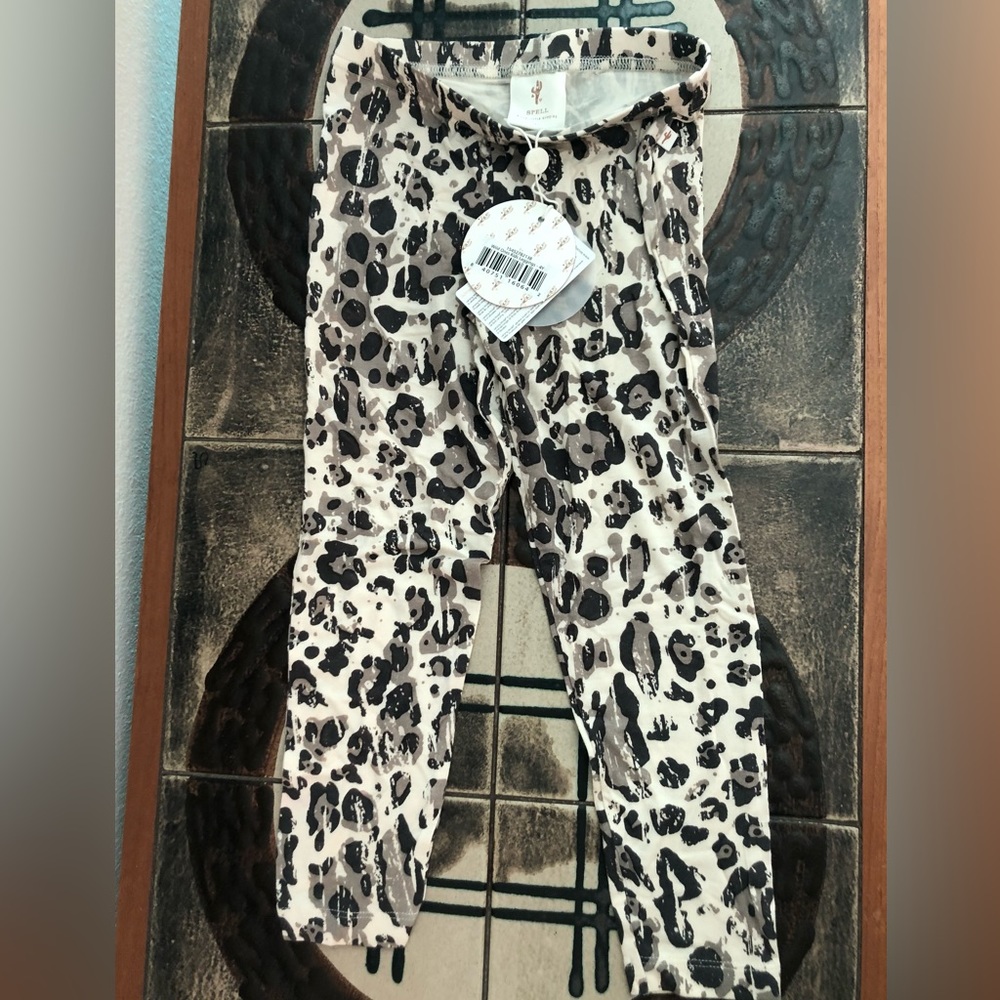 Spell Little Gypsies BNWT Wild Ones Kids Leggings - 4Y